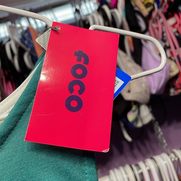 FOCO USA Forever Collectibles™ South Florida open back running shirt College - Picture 11 of 12